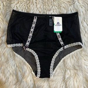 b.tempt’d by Wacoal High Waisted Panty